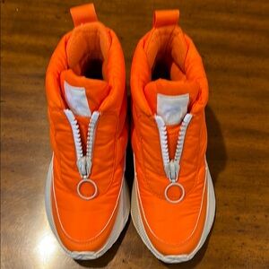 Sorel Orange Zip-Up Waterproof Boots Size 6